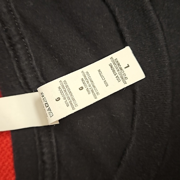 Conversation heart graphic tee Bella Canvas Lg. Valentine's Seasonal cupid - Picture 5 of 6